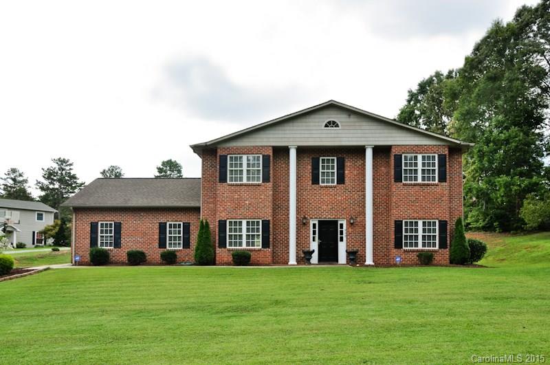 909 30th Avenue Drive NW Hickory NC 28601