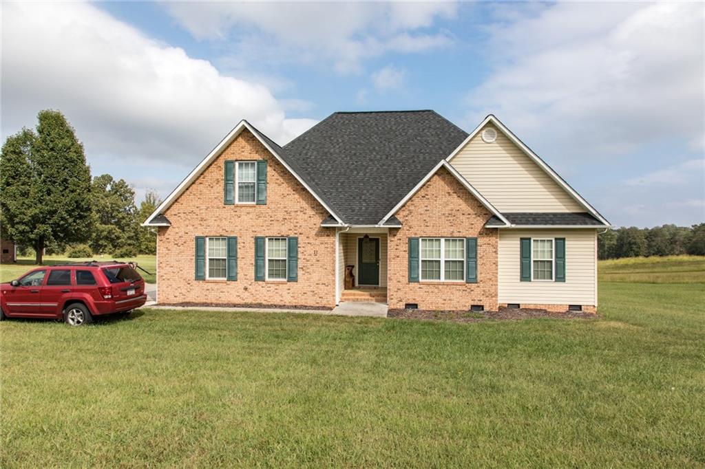 71 Hawks Ridge Hickory NC 28601