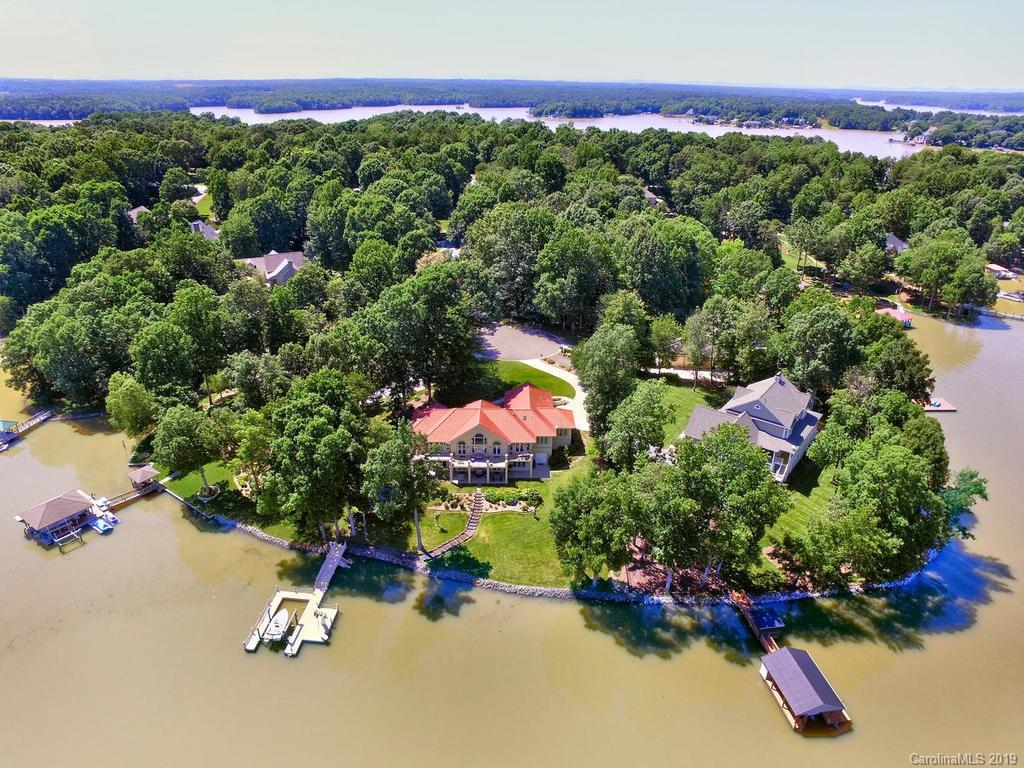 134 Shelter Cove Lane Mooresville NC 28117