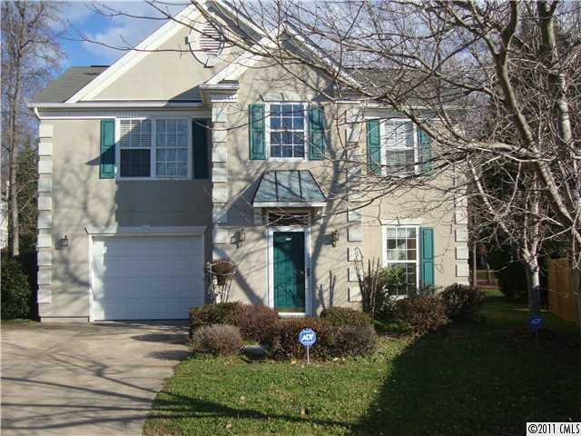 9235 Darbyshire Place Charlotte NC 28216