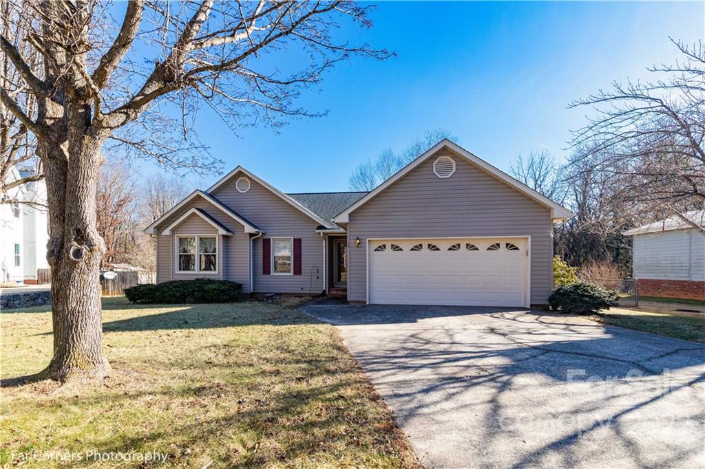 12 N Leslie Lane Asheville NC 28805