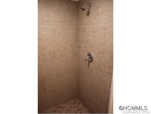 5 Partridge Lane Weaverville NC 28787