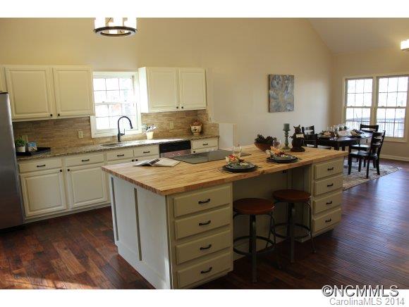 5 Partridge Lane Weaverville NC 28787