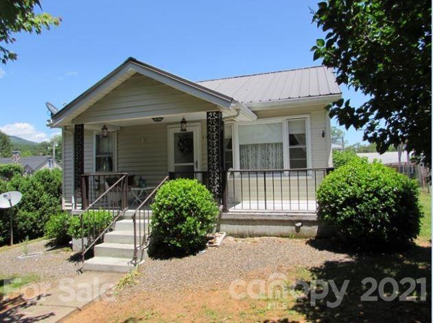 136 Meadow Road Burnsville NC 28714