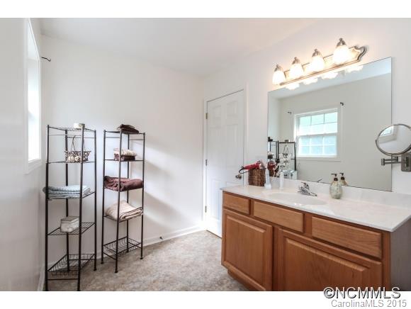 86 Appalachian Way Asheville NC 28806