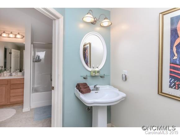 86 Appalachian Way Asheville NC 28806