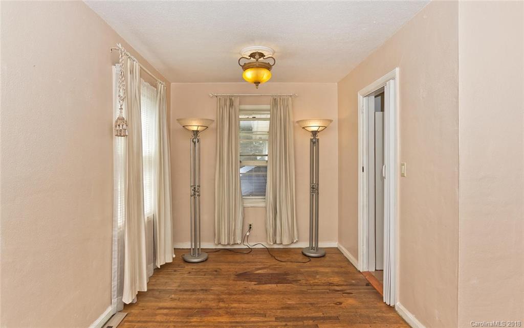 8 Wilburn Road Asheville NC 28806