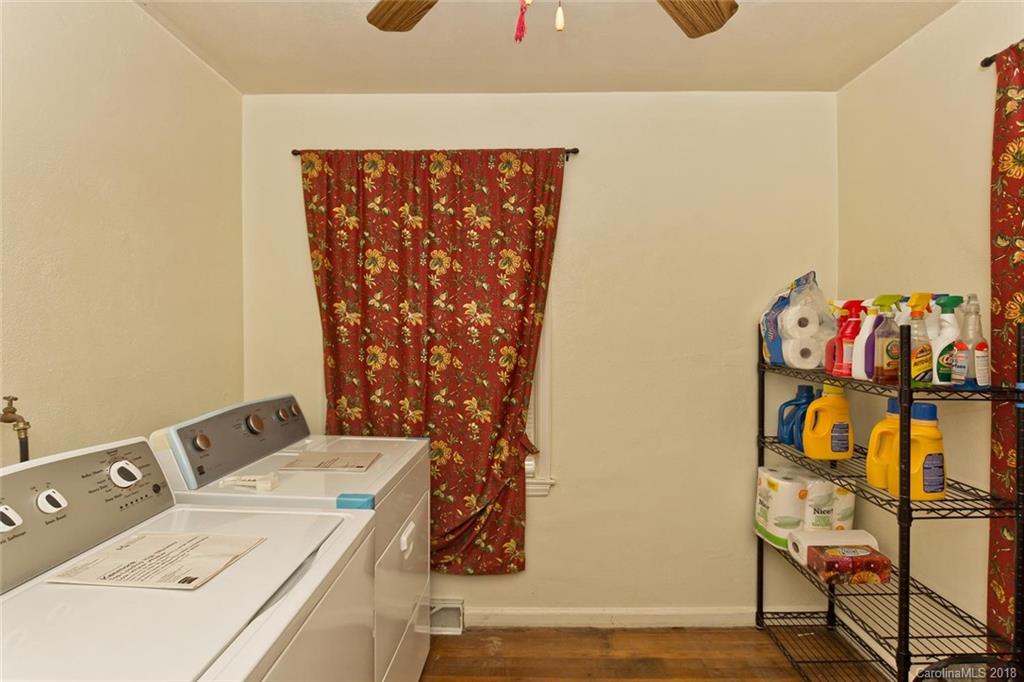 8 Wilburn Road Asheville NC 28806
