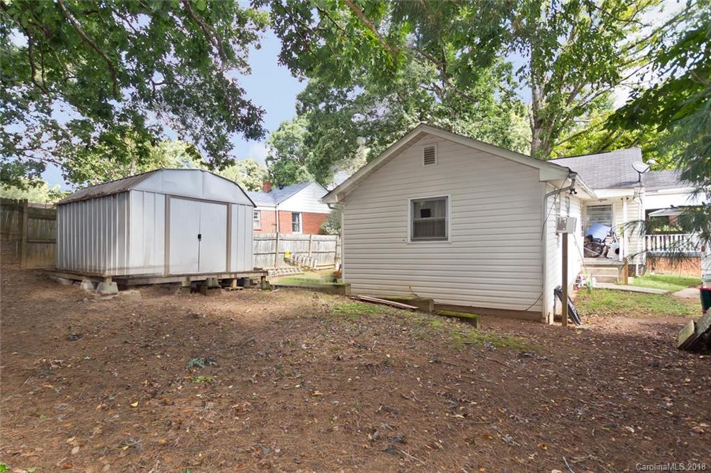 8 Wilburn Road Asheville NC 28806