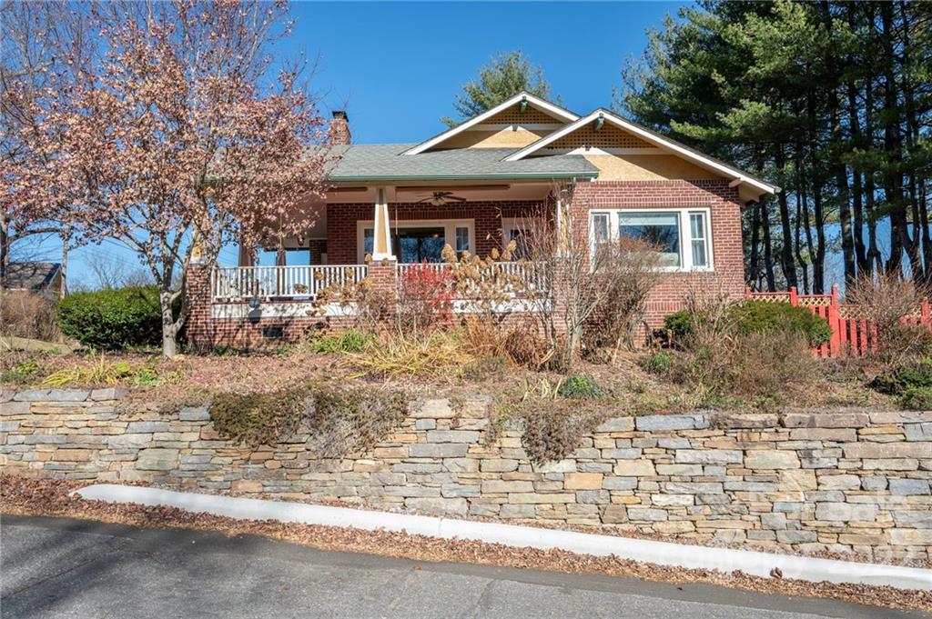 21 Lookout Drive Asheville NC 28804