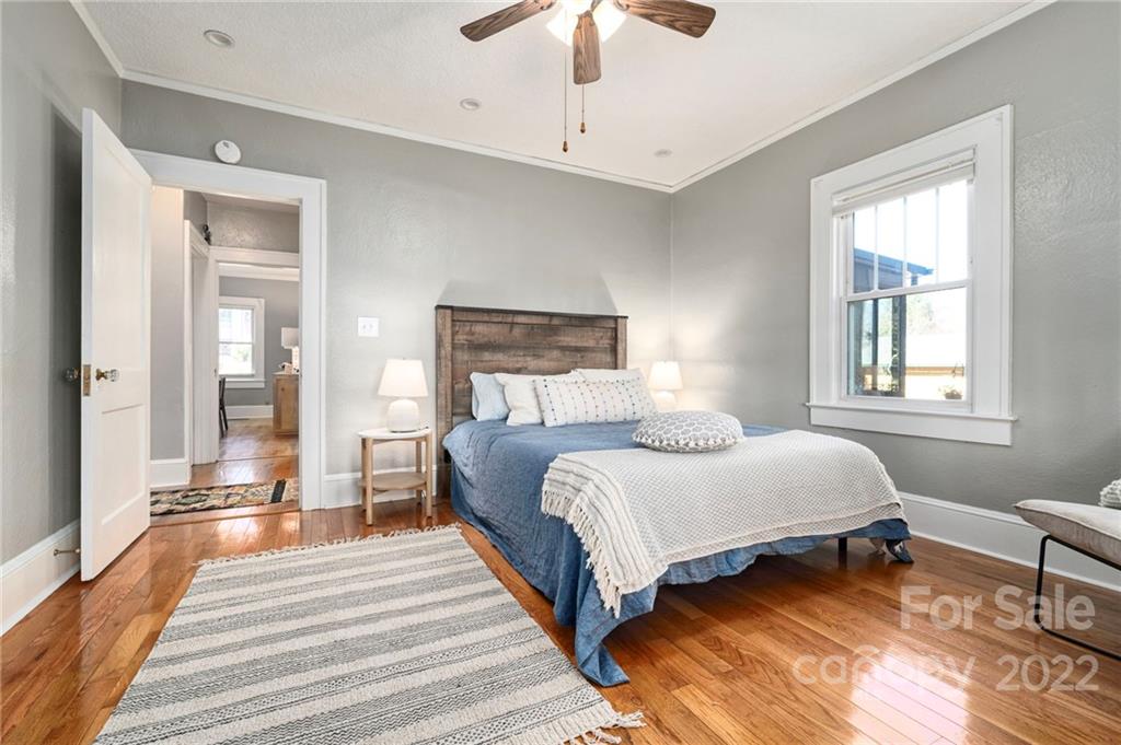 21 Lookout Drive Asheville NC 28804