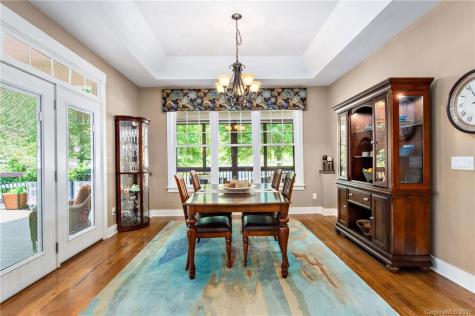 6 Bungalow Way Asheville NC 28804