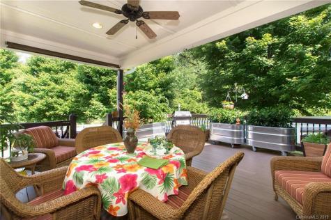 6 Bungalow Way Asheville NC 28804