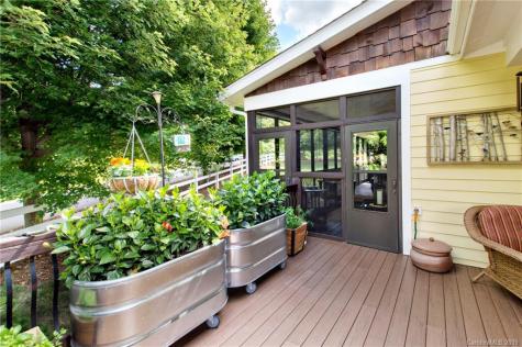 6 Bungalow Way Asheville NC 28804