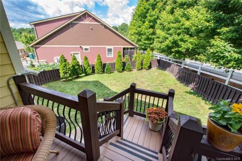 6 Bungalow Way Asheville NC 28804