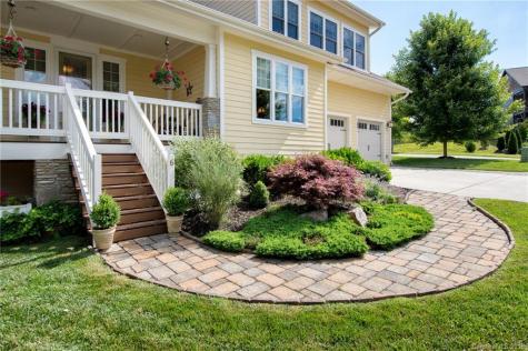 6 Bungalow Way Asheville NC 28804