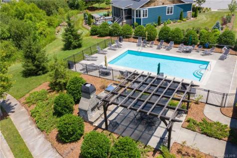 6 Bungalow Way Asheville NC 28804