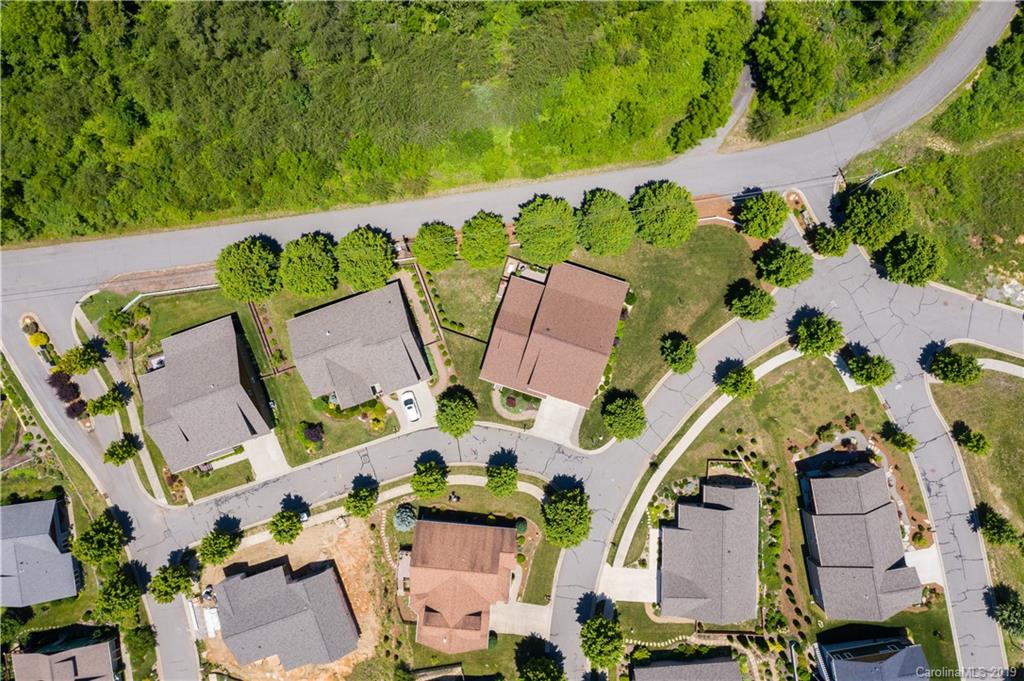 6 Bungalow Way Asheville NC 28804