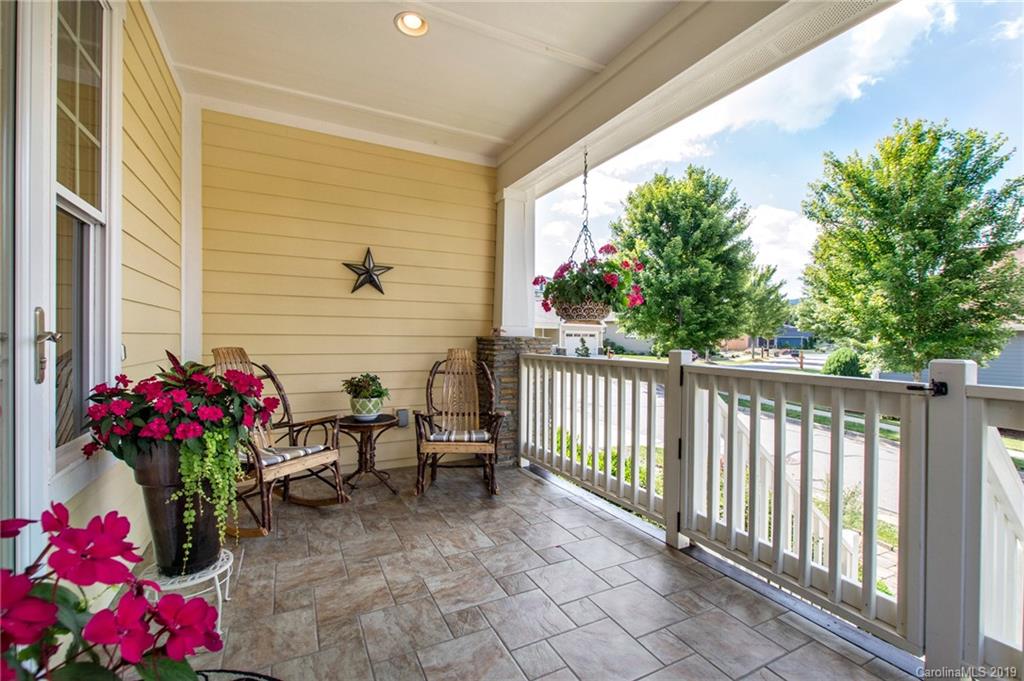 6 Bungalow Way Asheville NC 28804