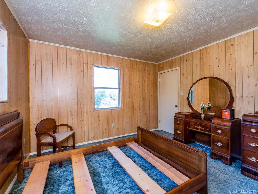 55 Laurel Terrace Asheville NC 28804