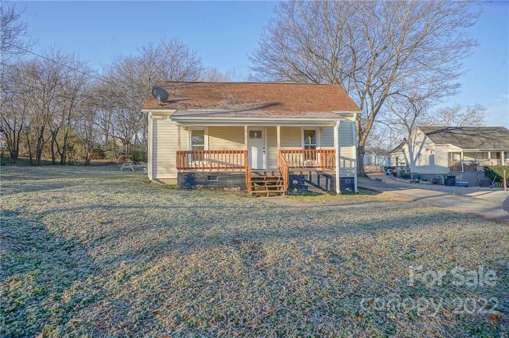 131 White Street NW Concord NC 28027