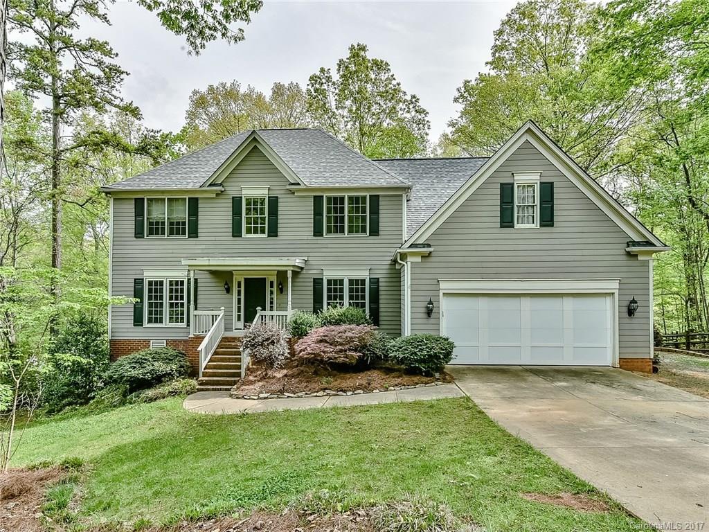 9020 Sundew Court Charlotte NC 28215