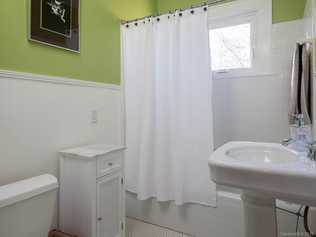 55 Longview Road Asheville NC 28806