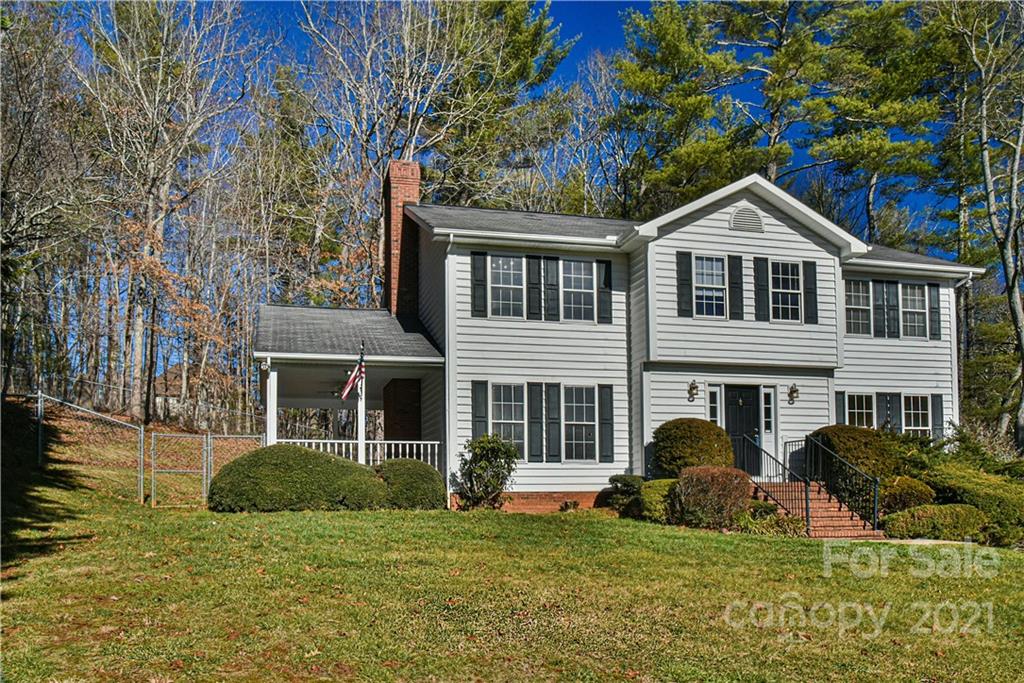 13 Hampton Lane Weaverville NC 28787