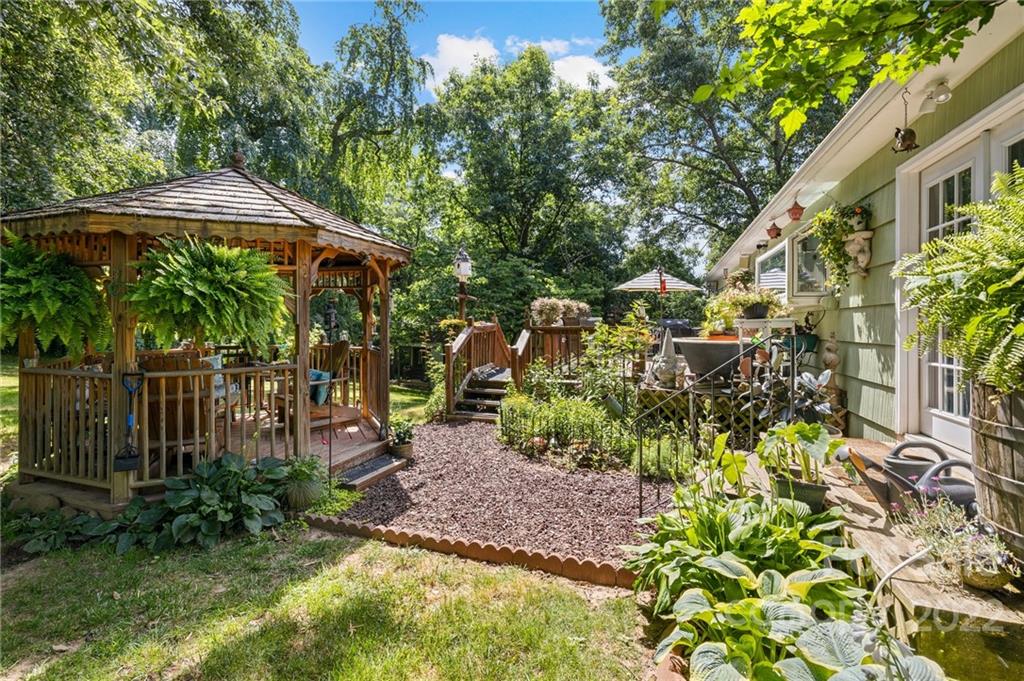 2 Pinehurst Road Asheville NC 28805