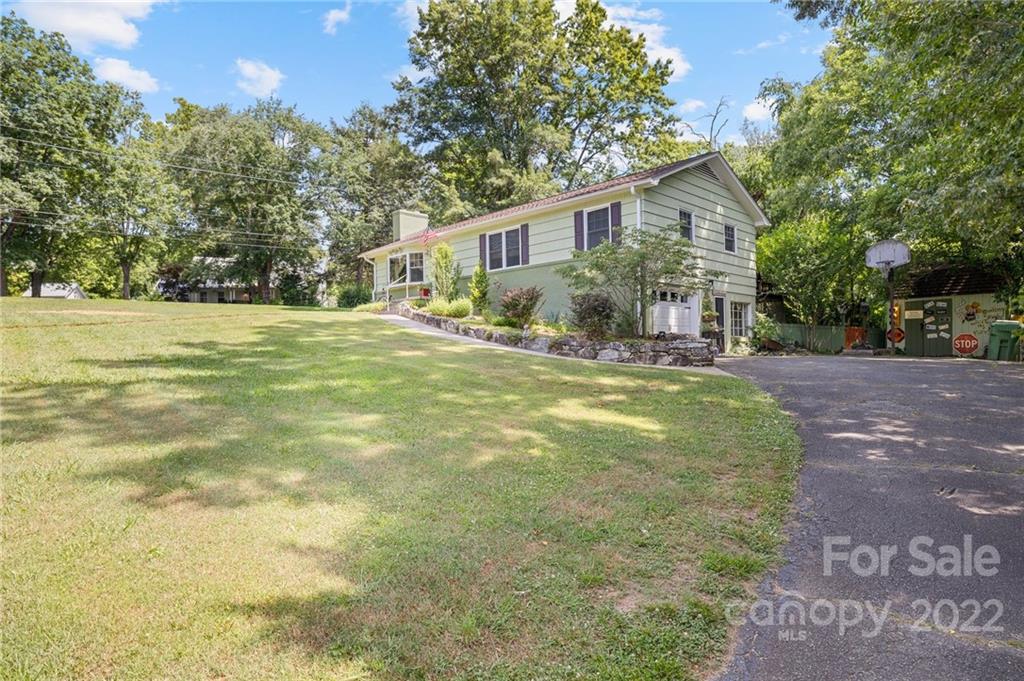 2 Pinehurst Road Asheville NC 28805