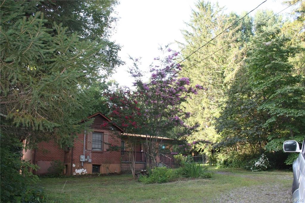 100 Park Ridge Avenue Swannanoa NC 28778