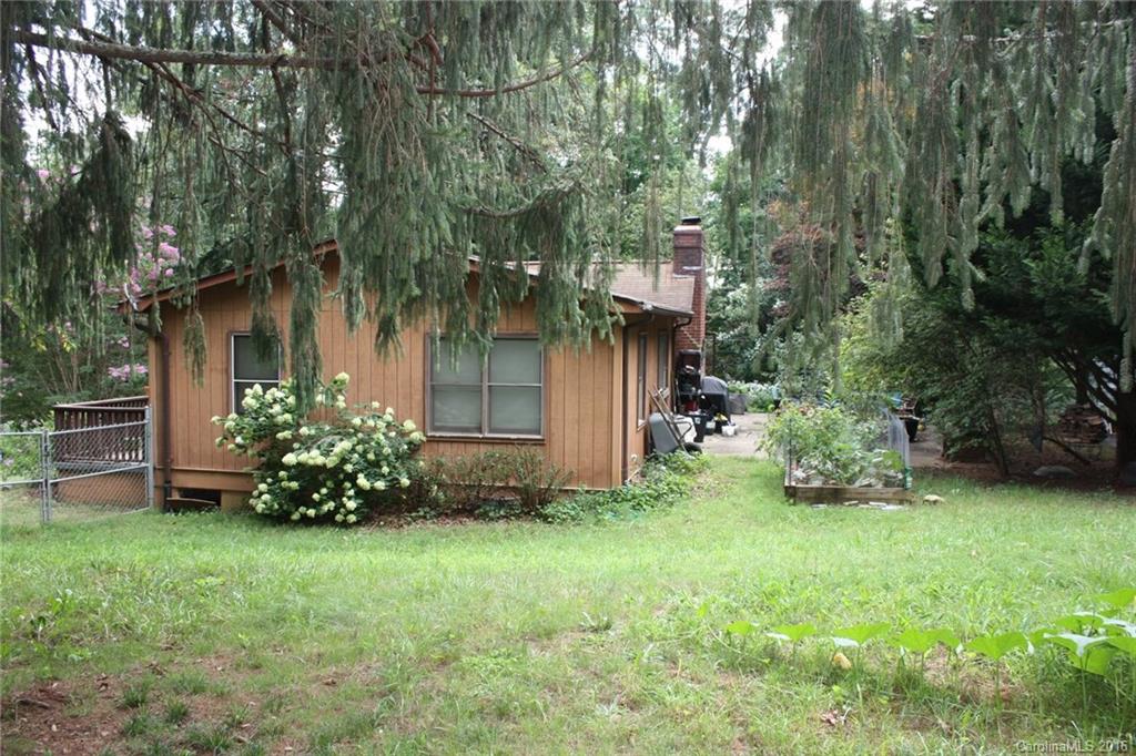 100 Park Ridge Avenue Swannanoa NC 28778