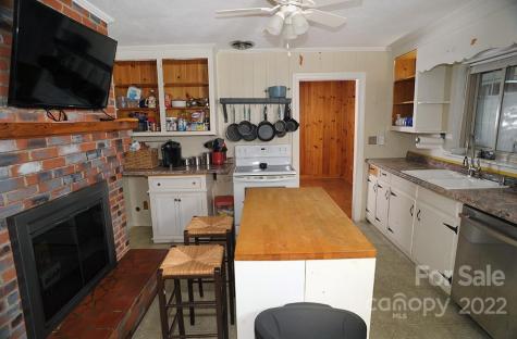 2009 Yost Street Salisbury NC 28144