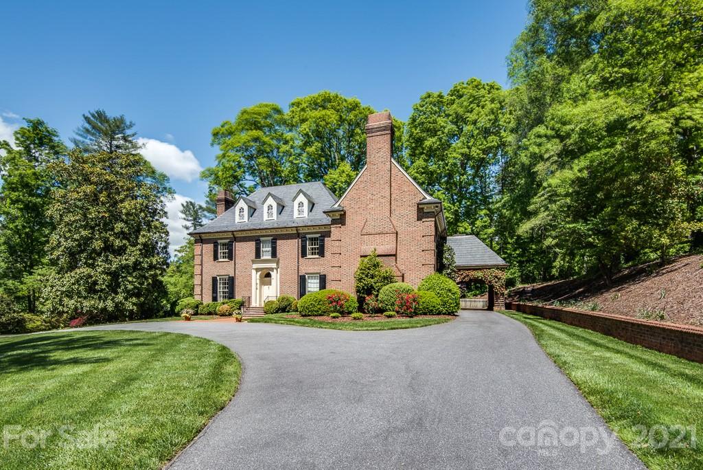 910 18th Avenue Drive NW Hickory NC 28601