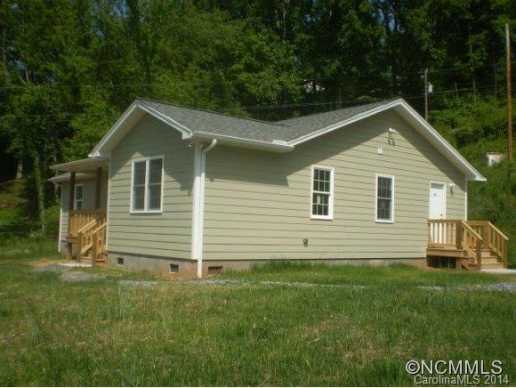 75 Harris Circle Sylva NC 28779