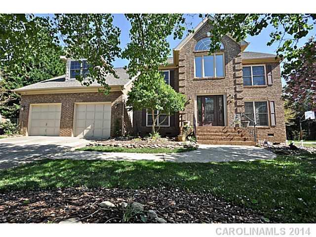 2022 Hartwicke Place Charlotte NC 28270