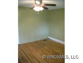 693 Bee Tree Road Swannanoa NC 28778