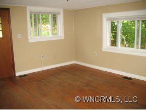 693 Bee Tree Road Swannanoa NC 28778