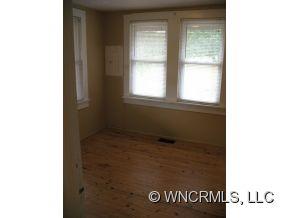693 Bee Tree Road Swannanoa NC 28778