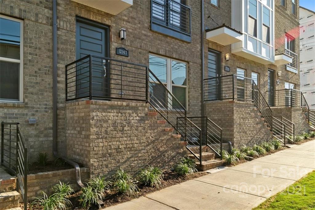 12147 Brooklyn Avenue Charlotte NC 28204