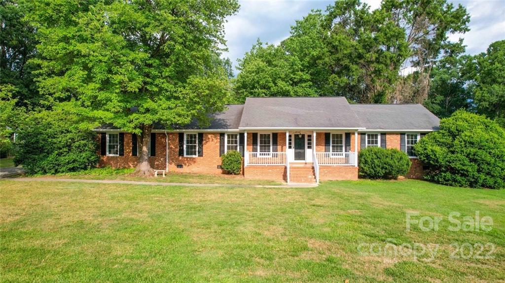 8526 Fallsdale Drive Charlotte NC 28214
