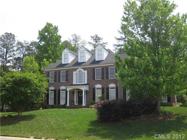 2303 Treymore Lane Charlotte NC 28262