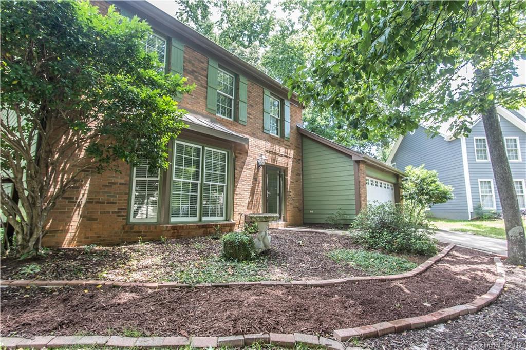 9911 Manbey Court Charlotte NC 28269