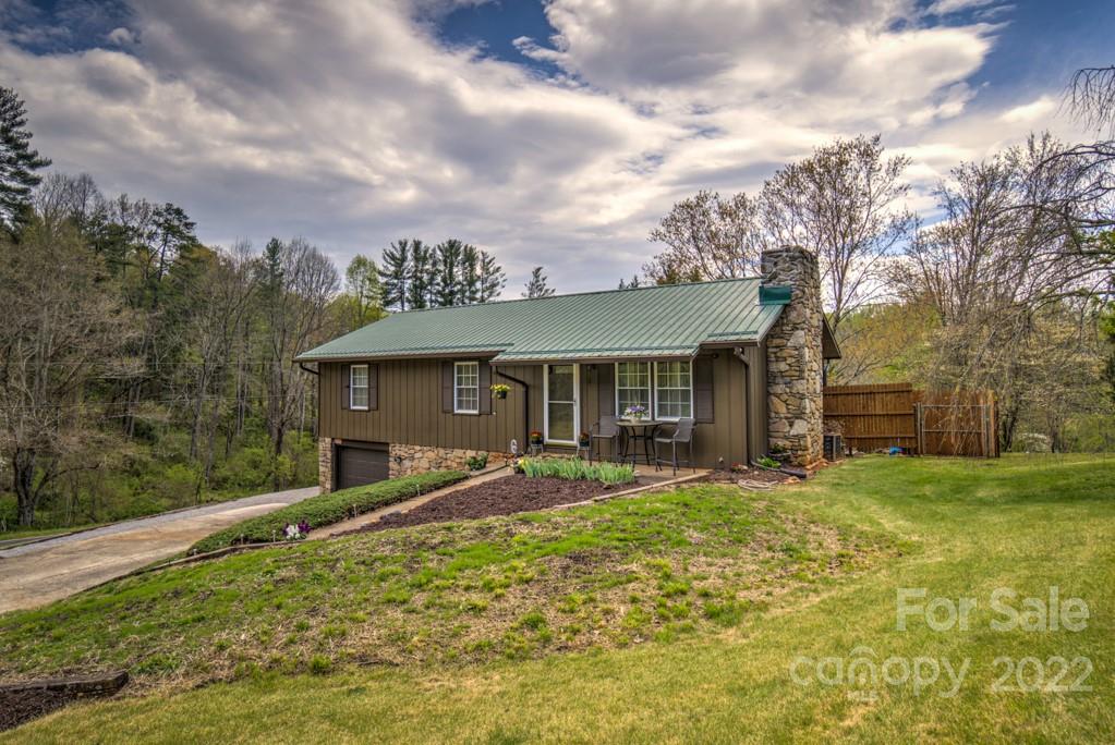 3 Chase Drive Candler NC 28715