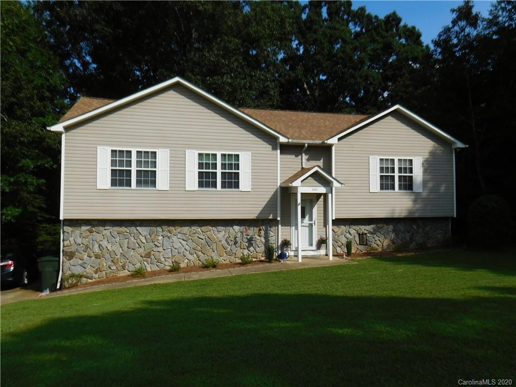 3002 38th Avenue Lane Ne Hickory NC 28601