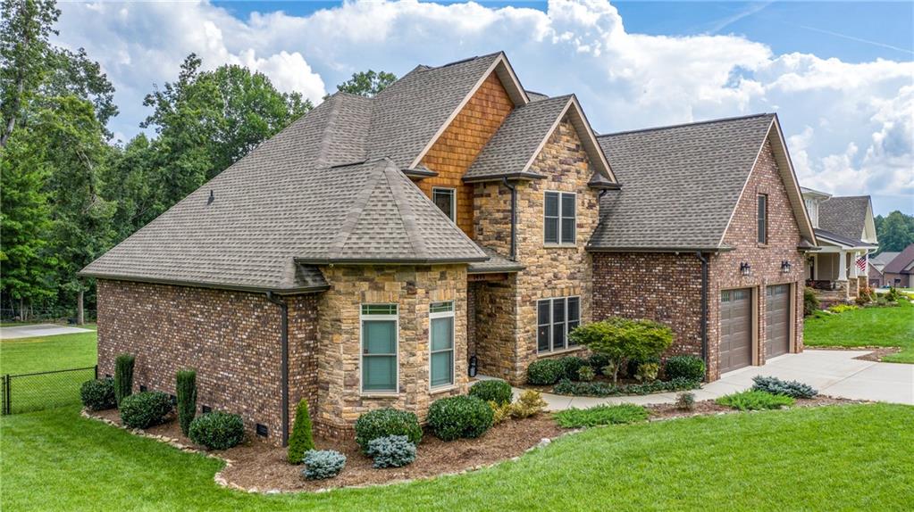 1491 Kensington Park Court Hickory NC 28602