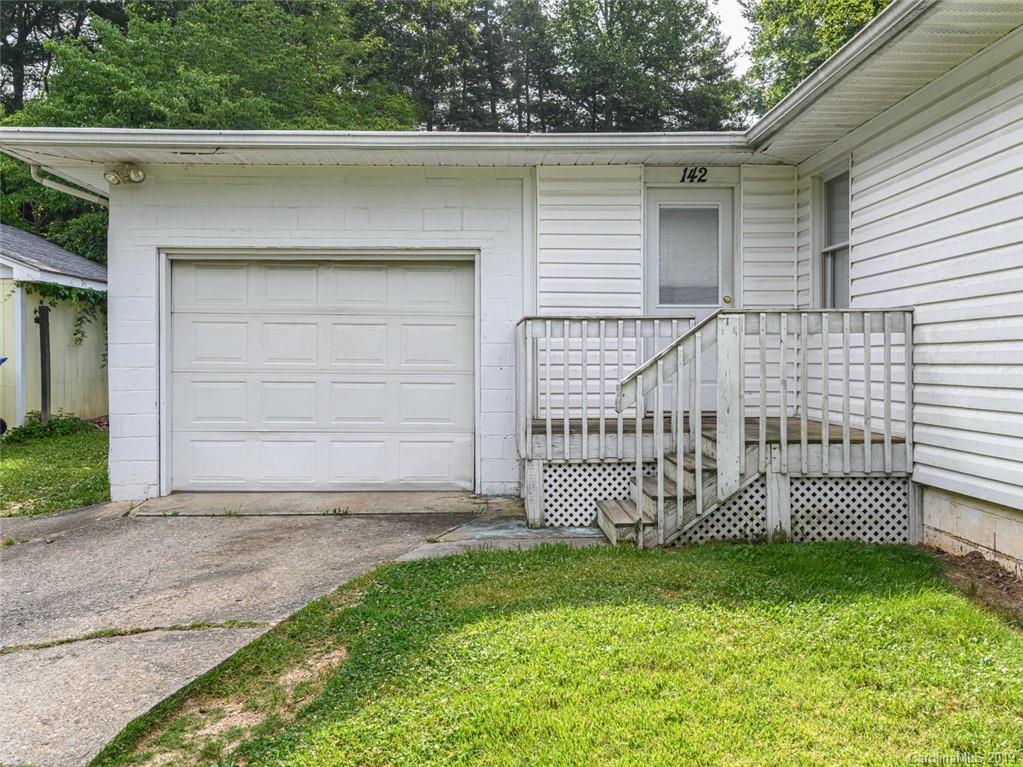 142 White Pine Drive Asheville NC 28805