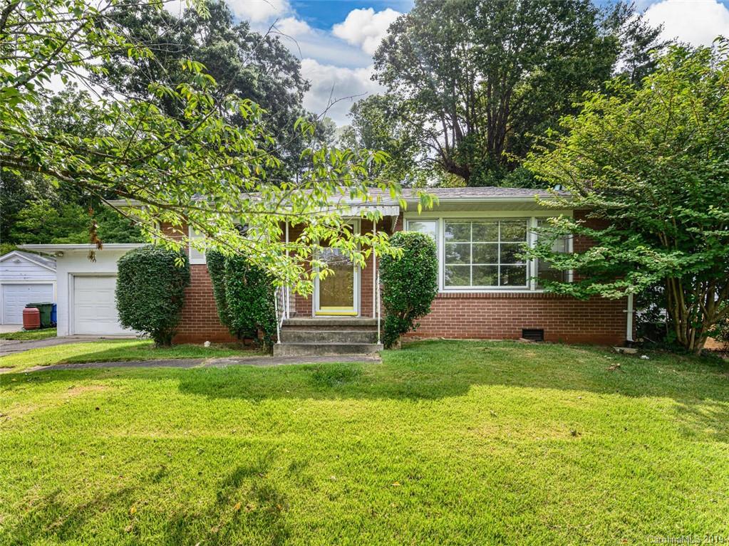 142 White Pine Drive Asheville NC 28805
