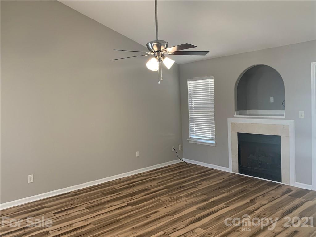 8339 Kings Creek Drive Charlotte NC 28273