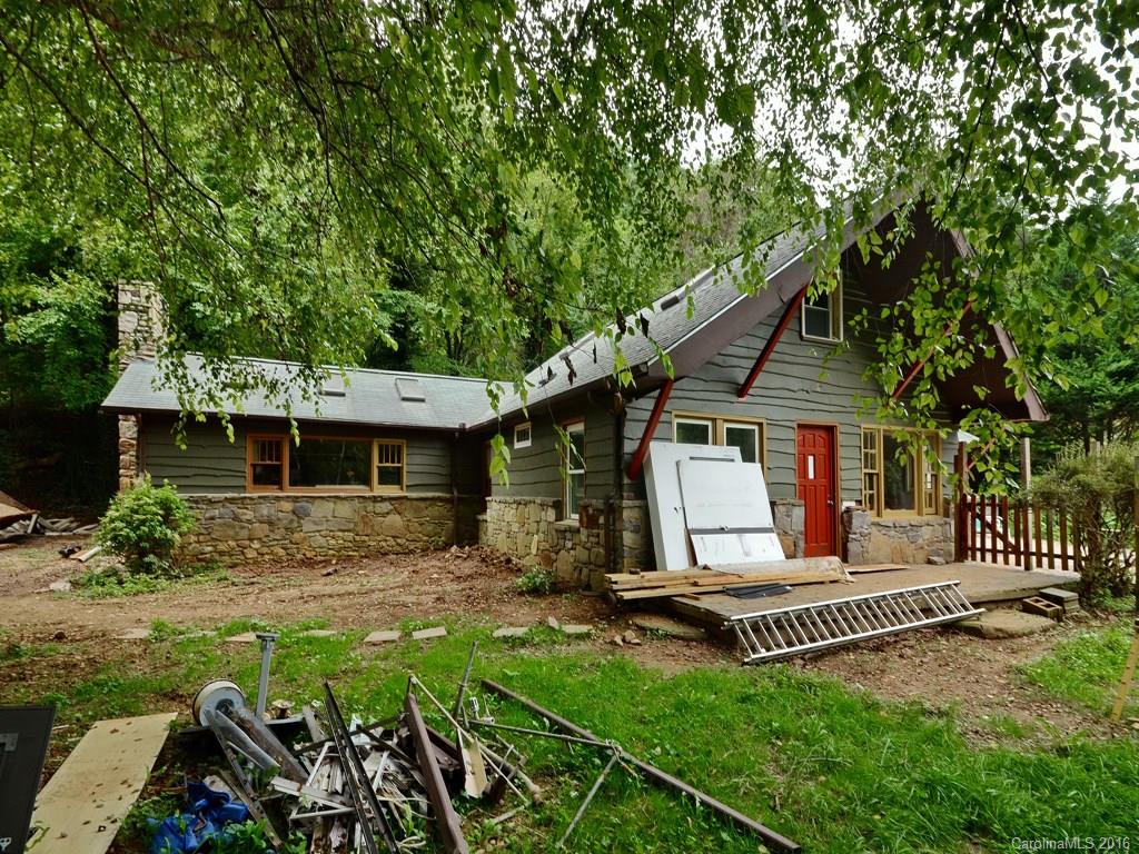 73 Dye Leaf Road Fairview NC 28730